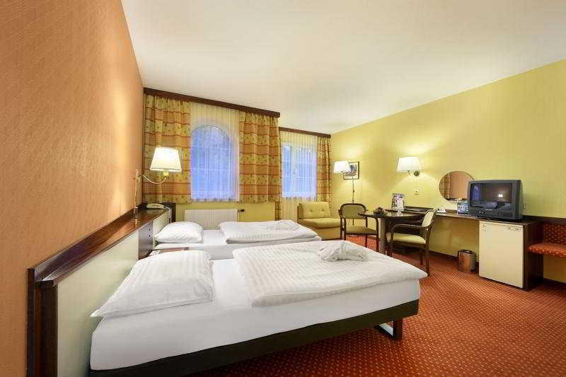 Hotel Caruso バーデン 部屋 写真